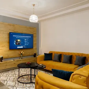 the-luxe-apartments.albaniahotels.org/