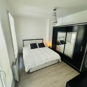 Charmante F2 Au Coeur De 1er Parigi