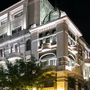 Superior One Boutique Салоники